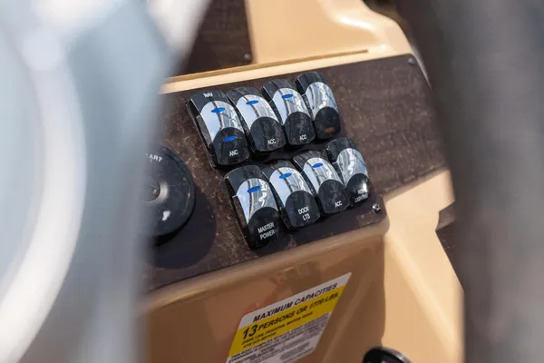 Harris 230 CRUISER image