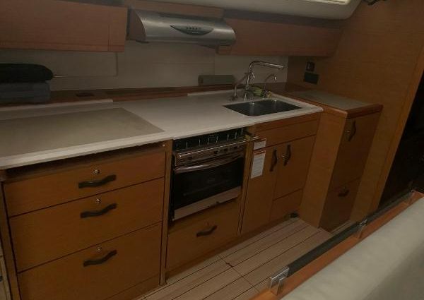 Jeanneau 54 image