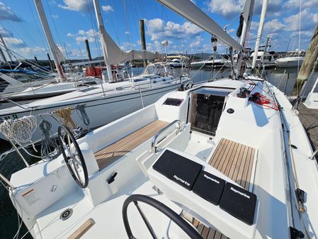 Beneteau OCEANIS-30-1 image