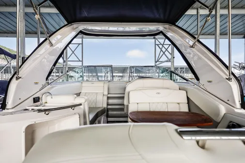 Regal 28 Express image