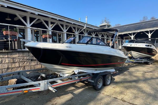 Bayliner VR4-BOWRIDER-I-O - main image