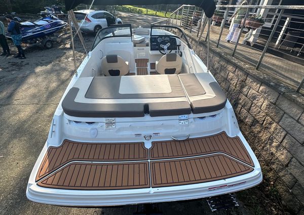 Bayliner VR4-BOWRIDER-I-O image