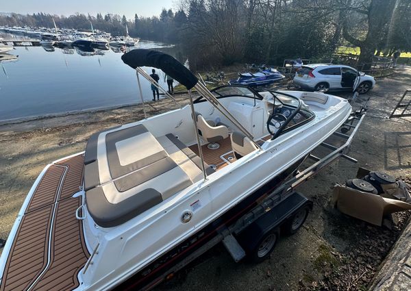 Bayliner VR4-BOWRIDER-I-O image