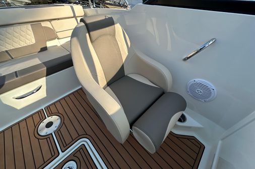 Bayliner VR4-BOWRIDER-I-O image