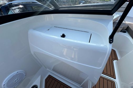 Bayliner VR4-BOWRIDER-I-O image