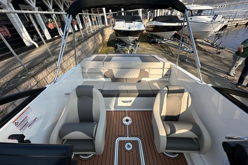 Bayliner VR4-BOWRIDER-I-O image