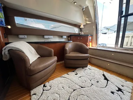 Regal 4080 Flybridge Sedan image