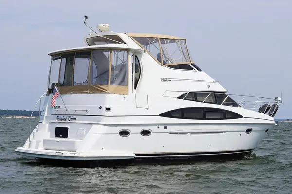 Carver 396 Motor Yacht image