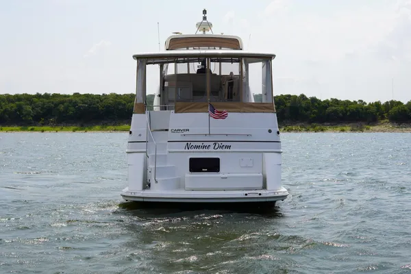 Carver 396 Motor Yacht image