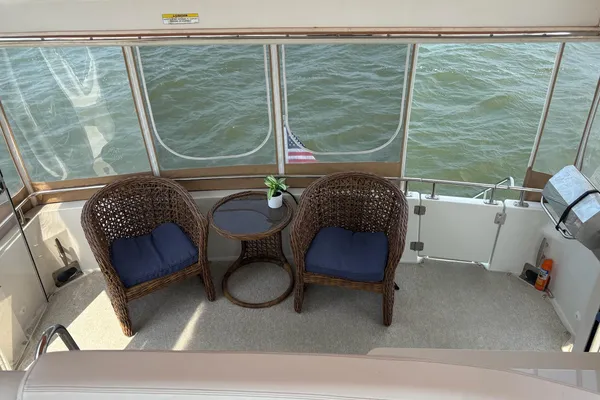 Carver 396 Motor Yacht image