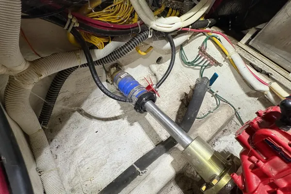 Carver 396 Motor Yacht image