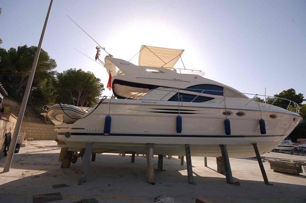 Fairline Phantom 46 - main image
