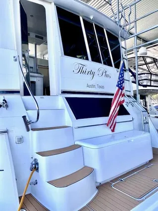 Carver 456 Aft Cabin Motor Yacht image