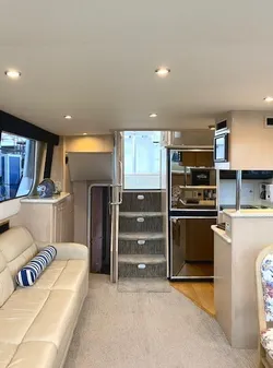 Carver 456 Aft Cabin Motor Yacht image