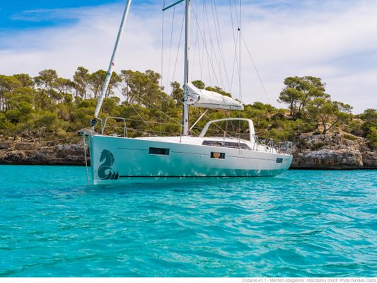 Beneteau Oceanis 41.1 - main image