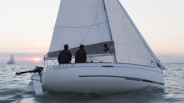 Beneteau First 20