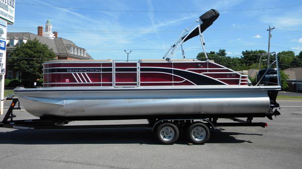Bennington 22LSB