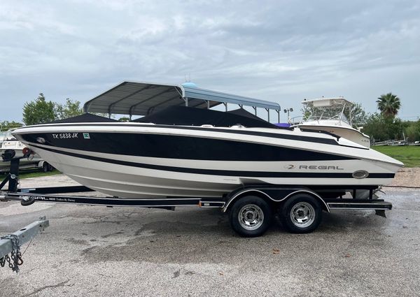 Regal 2200-BOWRIDER image