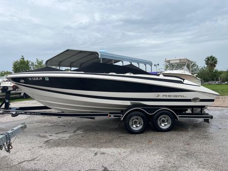 Regal 2200-BOWRIDER image