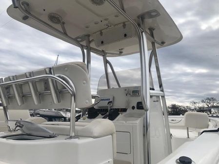 Sea Hunt Ultra 225 image