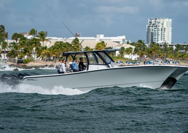 Front-runner 37-CATAMARAN image