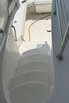 Luhrs 36 Convertible image