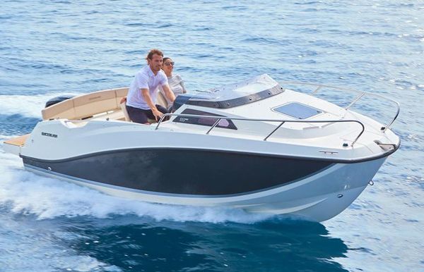 2025 Quicksilver Activ 555 Cabin