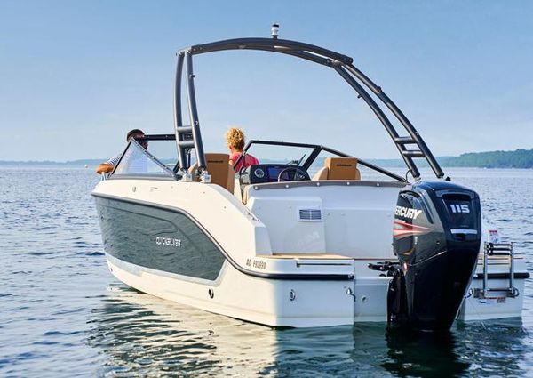 Quicksilver ACTIV-605-BOWRIDER image