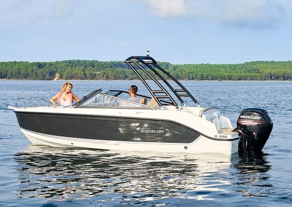 Quicksilver ACTIV-605-BOWRIDER image