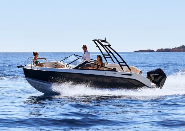 Quicksilver ACTIV-675-BOWRIDER image