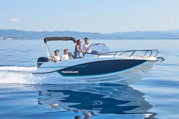 Quicksilver ACTIV-675-SUNDECK - main image