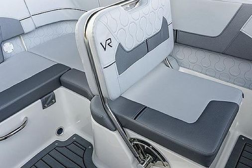 Bayliner VR5-BOWRIDER-I-O image