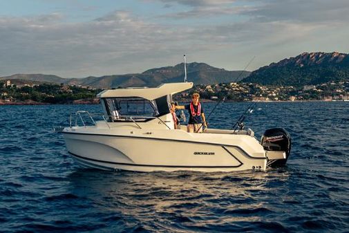 Quicksilver 625-PILOTHOUSE image