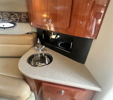 Crownline 325-SCR image