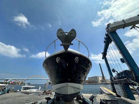 Crownline 325-SCR image