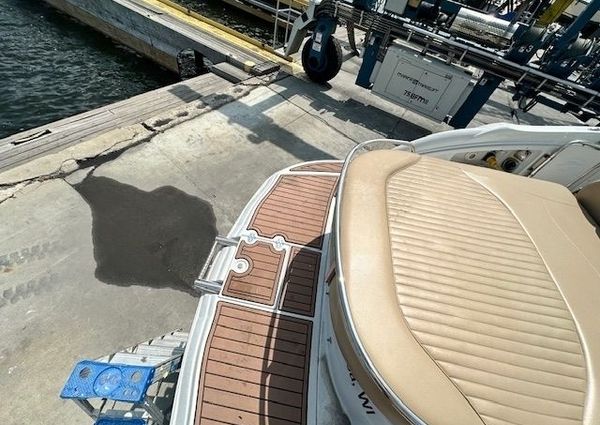 Crownline 325-SCR image