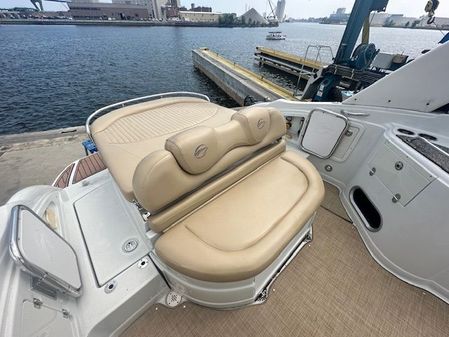 Crownline 325-SCR image