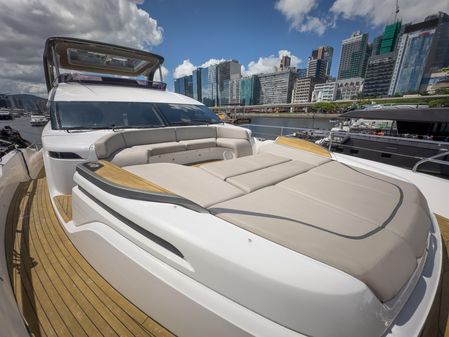 Princess-yachts Y85-MOTOR-YACHT image