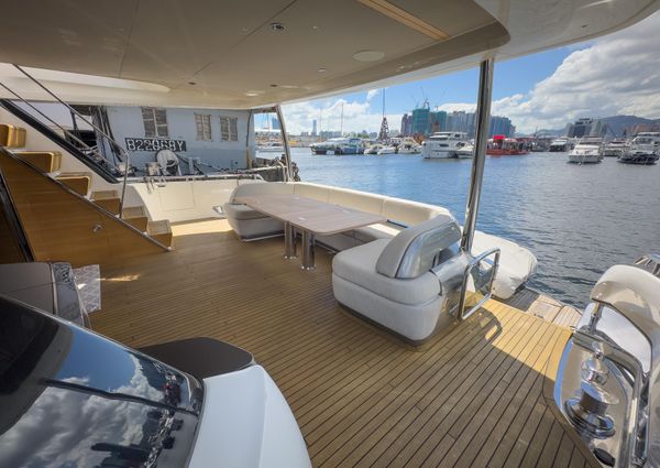 Princess-yachts Y85-MOTOR-YACHT image