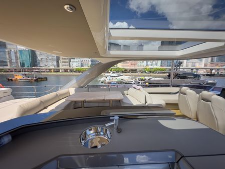 Princess-yachts Y85-MOTOR-YACHT image