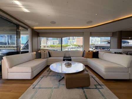 Princess-yachts Y85-MOTOR-YACHT image