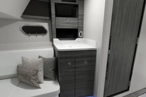 Formula 380 Super Sport Crossover OB image