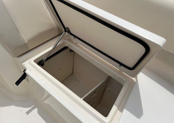 Grady-white FREEDOM-275 image