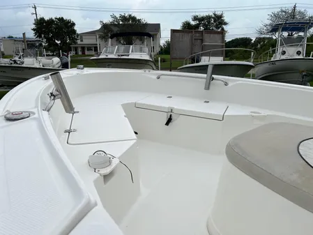 Mako 184-CENTER-CONSOLE image