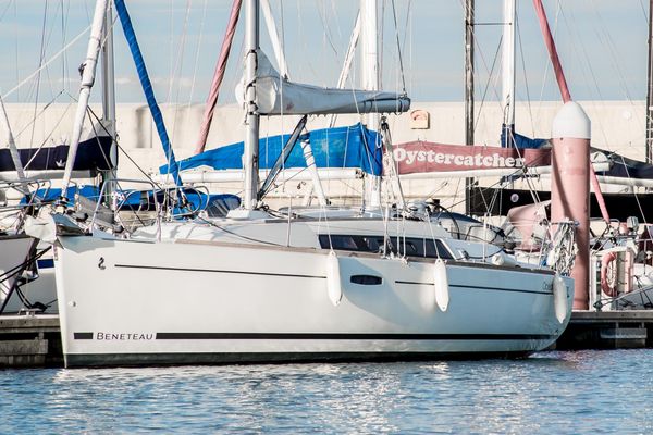 Beneteau OCEANIS-31 - main image