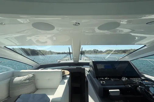 Cruisers Yachts 50 Cantius image