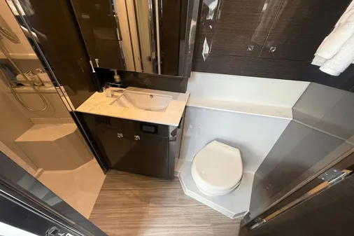 Cruisers Yachts 50 Cantius image