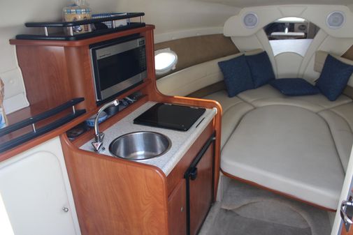 Rinker 250-EXPRESS-CRUISER image