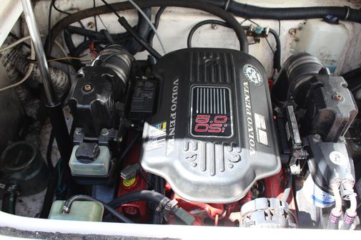 Rinker 250-EXPRESS-CRUISER image