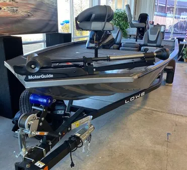 Lowe Stinger 175 Crappie BASS 